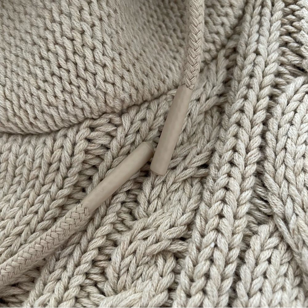 L.L. Bean Beige Cable Knit Turtleneck Sweater - Picture 5 of 15